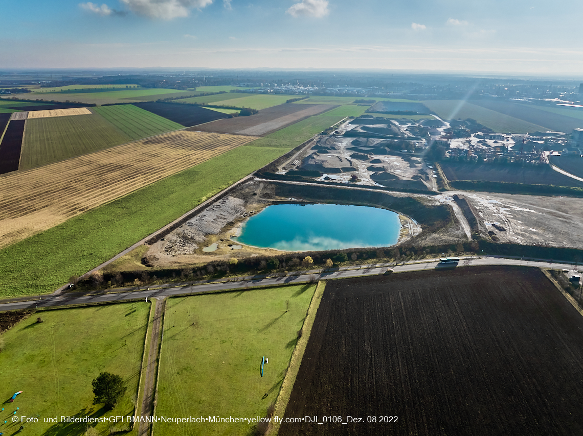08.12.2022 - Quetschwerk - DEMOS-Wohnbau - Bauplatz in Gronsdorf 08.12.2022 - Quetschwerk - DEMOS-Wohnbau - Bauplatz in Gronsdorf